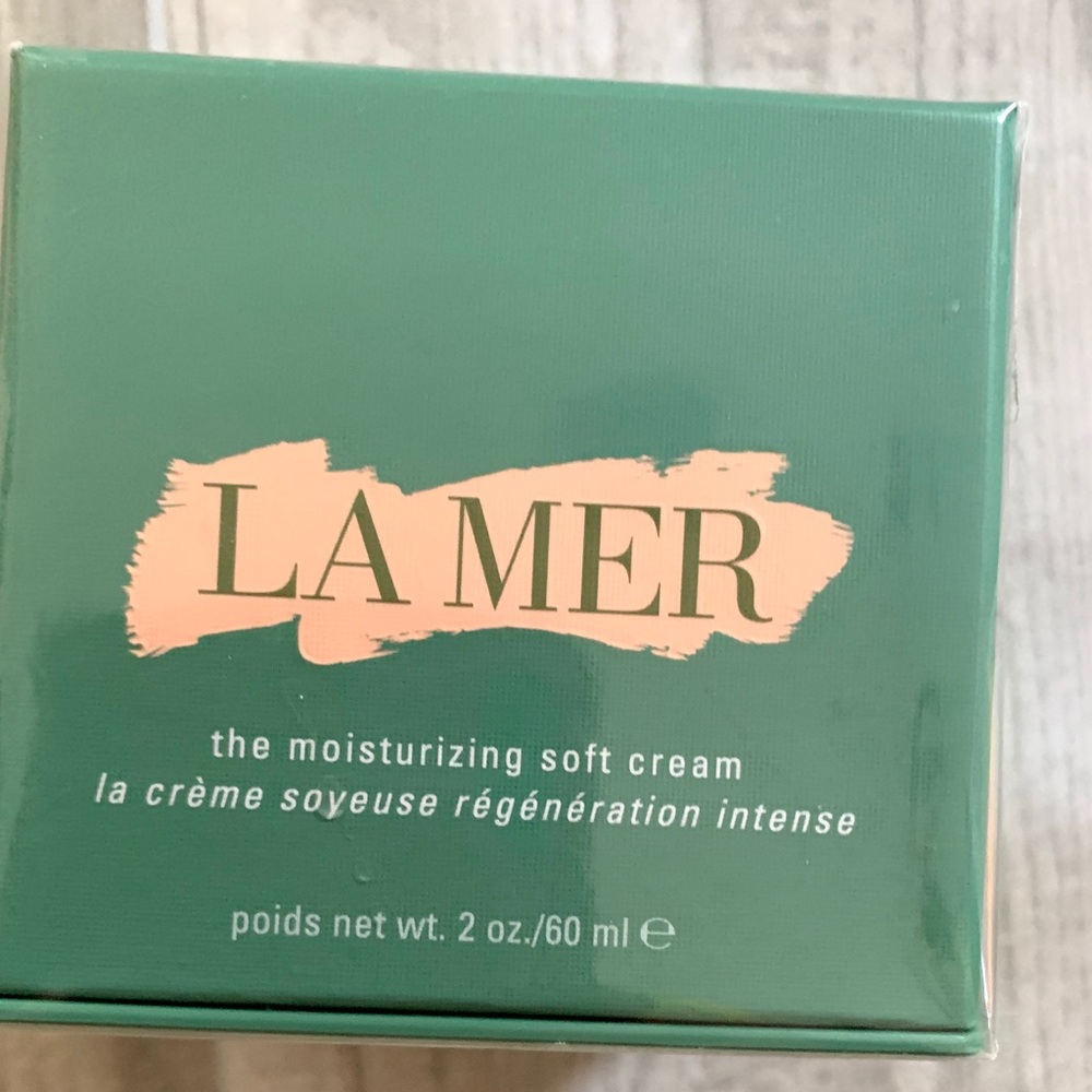 New La Mer moisturizing soft cream  2 OZ